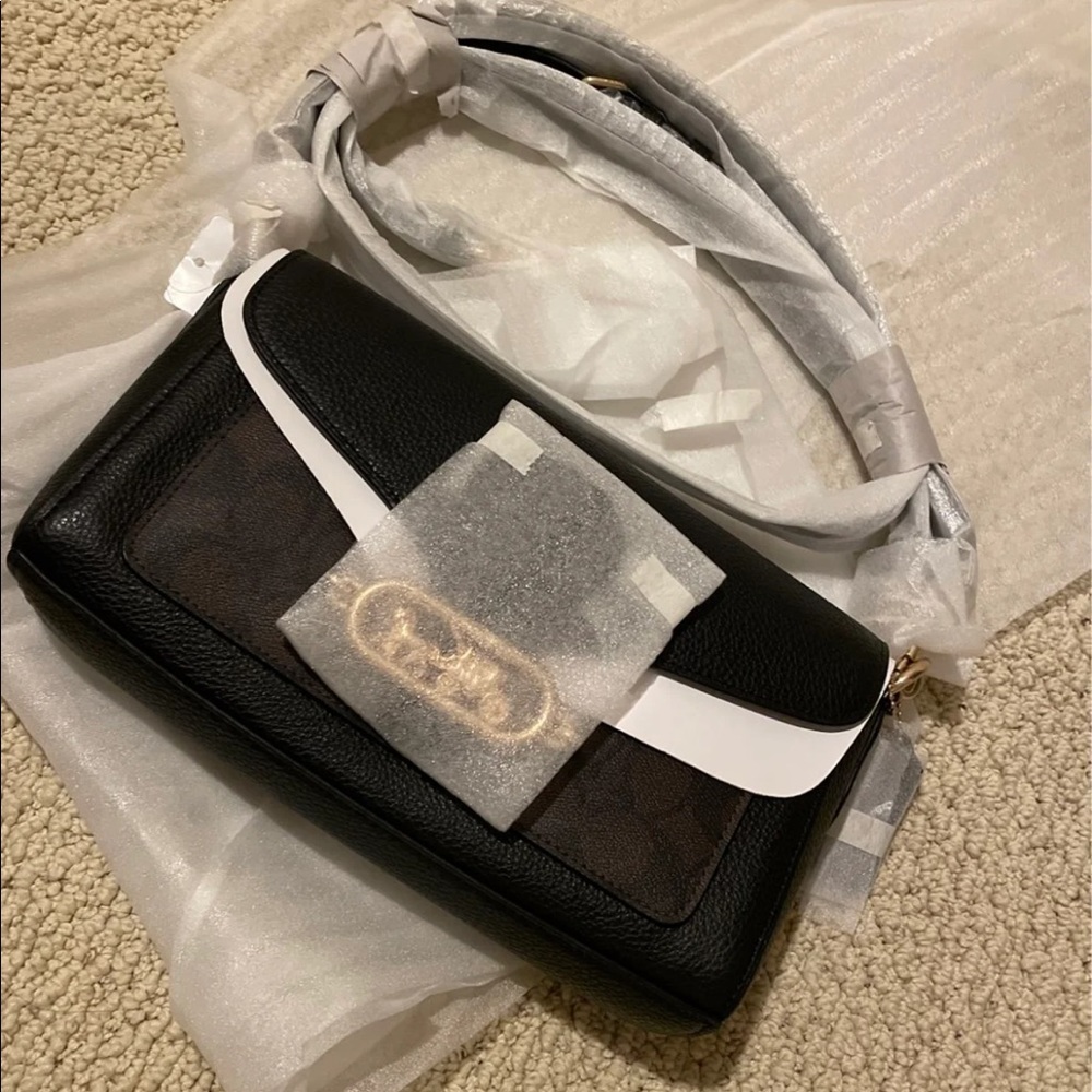 Coach signature jade bag